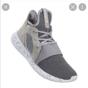 Adidas tubular defiant sneakers